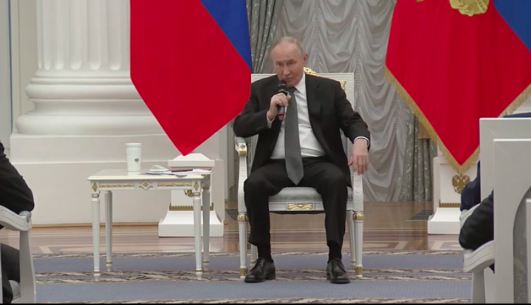 Владимир Путин встретился с представителями деловых кругов России